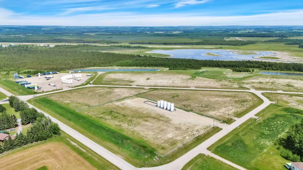 7 Metaldog Drive Rural Clearwater County AB T4T 2A2