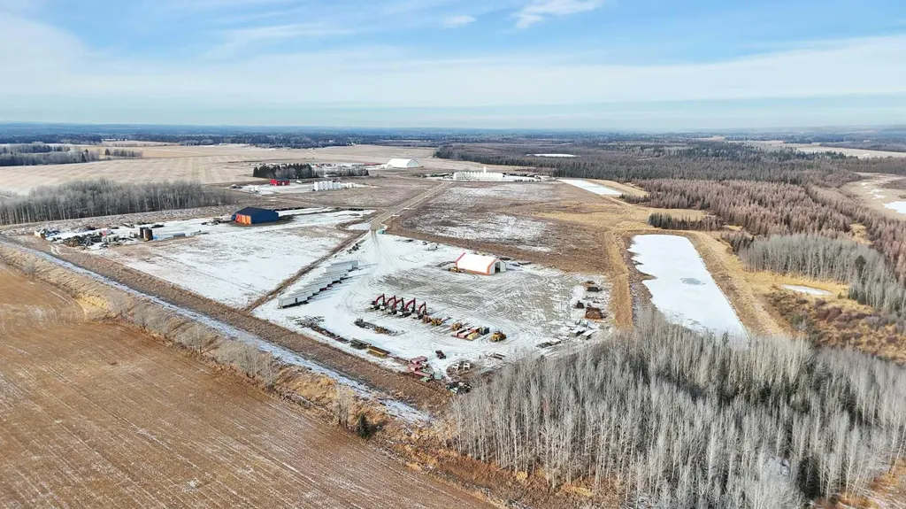 11 Metaldog Drive Rural Clearwater County AB T4T 2A2