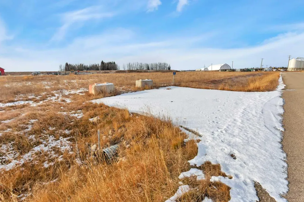 10 Metaldog Drive Rural Clearwater County AB T4T 2A2
