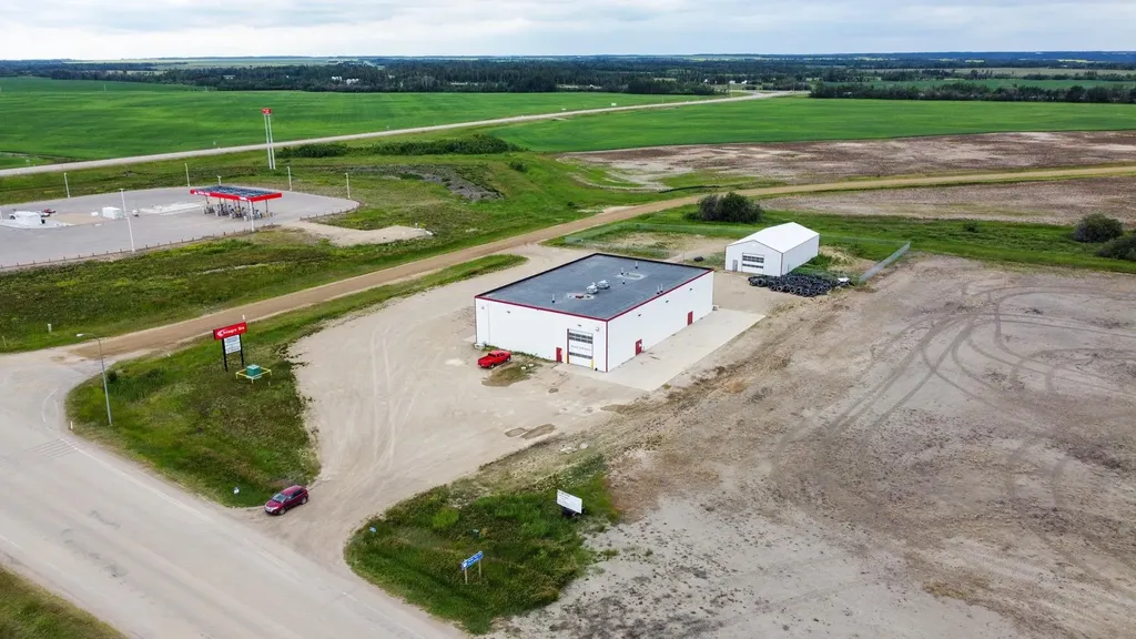 650 Sunrise Road Rural Northern Sunrise County AB t8s 1s2