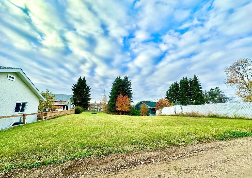 10316 103 Avenue Lac La Biche AB T0A 2C0