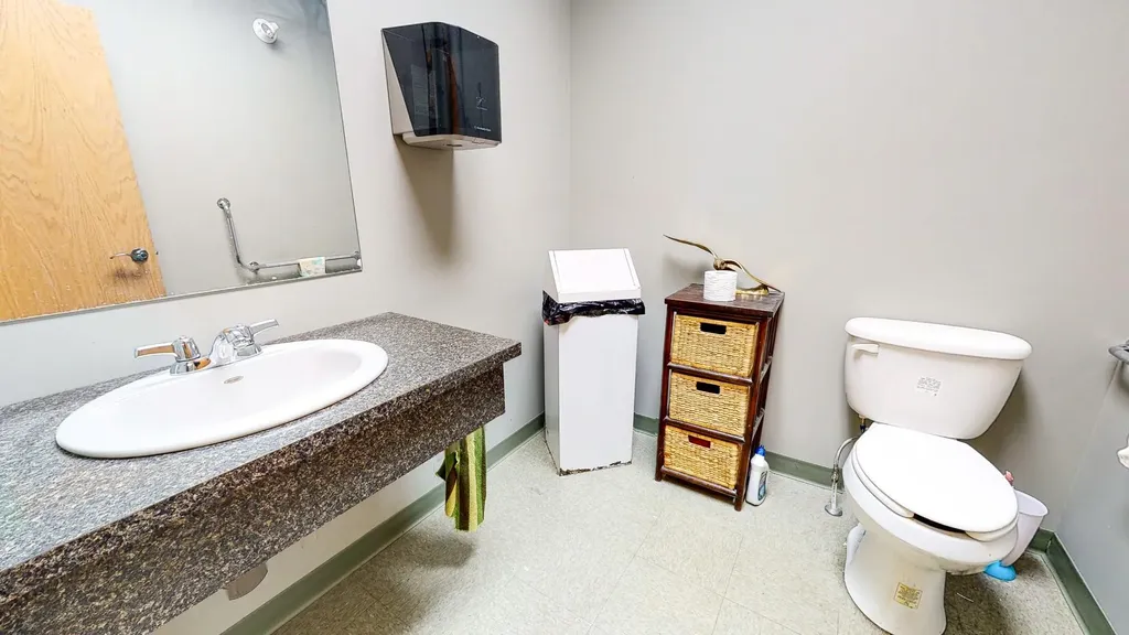 649 3 Street SE Medicine Hat AB T1A 0H4