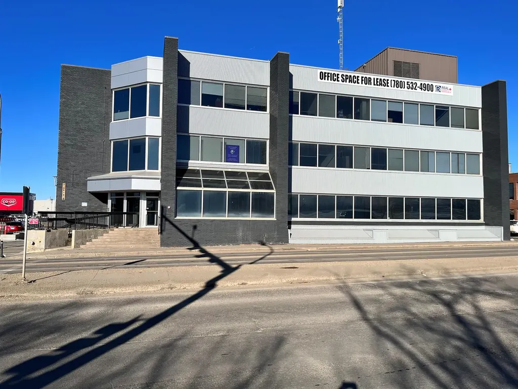 9804 100 Avenue Grande Prairie AB T8V 0T8