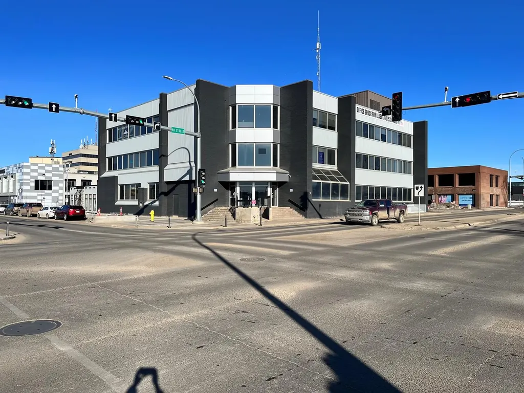 9804 100 Avenue Grande Prairie AB T8V 0T8
