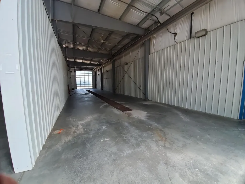125B Range Road Whitecourt AB T7S 0A1