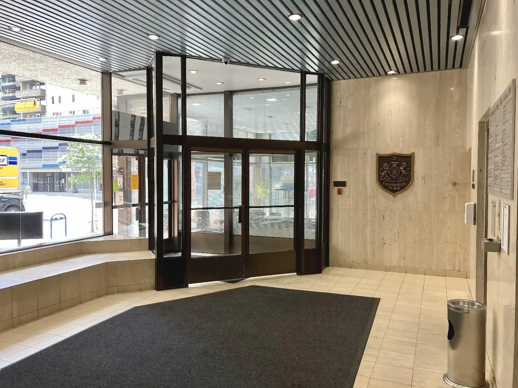 900 6 Avenue SW Calgary AB T2P 3K2