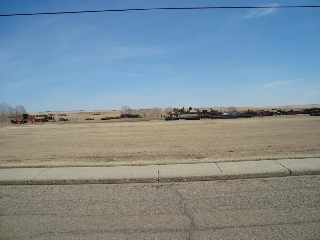 207,209 Main Street Trochu AB T0M 2C0
