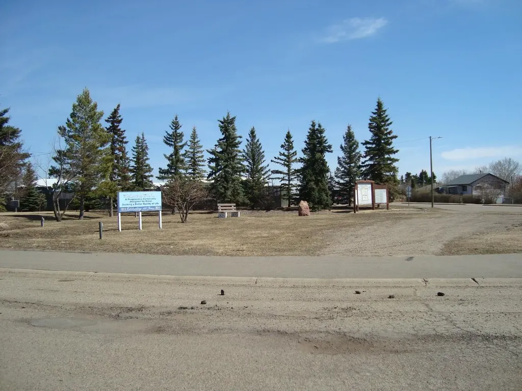 207,209 Main Street Trochu AB T0M 2C0