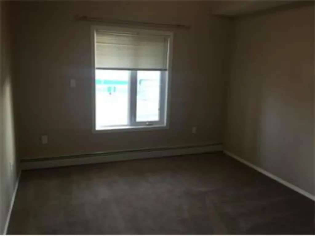 9810 94 Street Peace River AB T8S 0A1