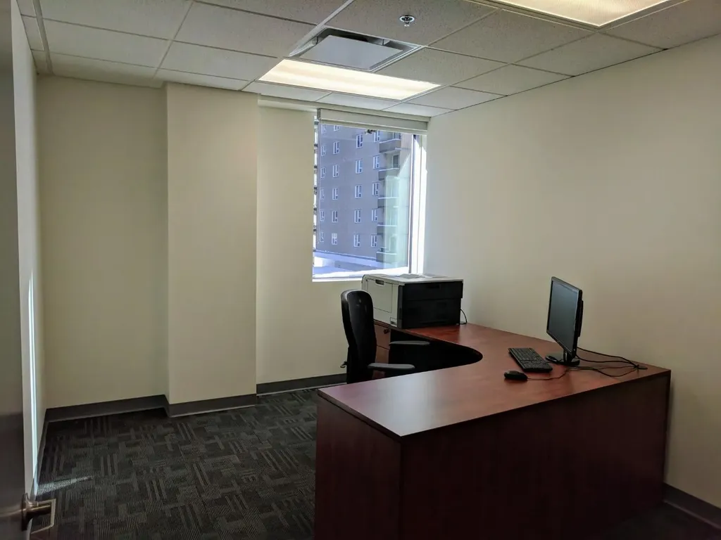 634 6 Avenue SW Calgary AB T2P 0S4