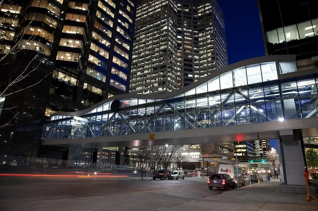 634 6 Avenue SW Calgary AB T2P 0S4