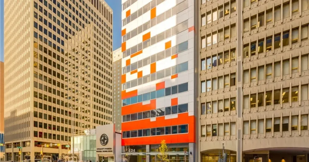 634 6 Avenue SW Calgary AB T2P 0S4
