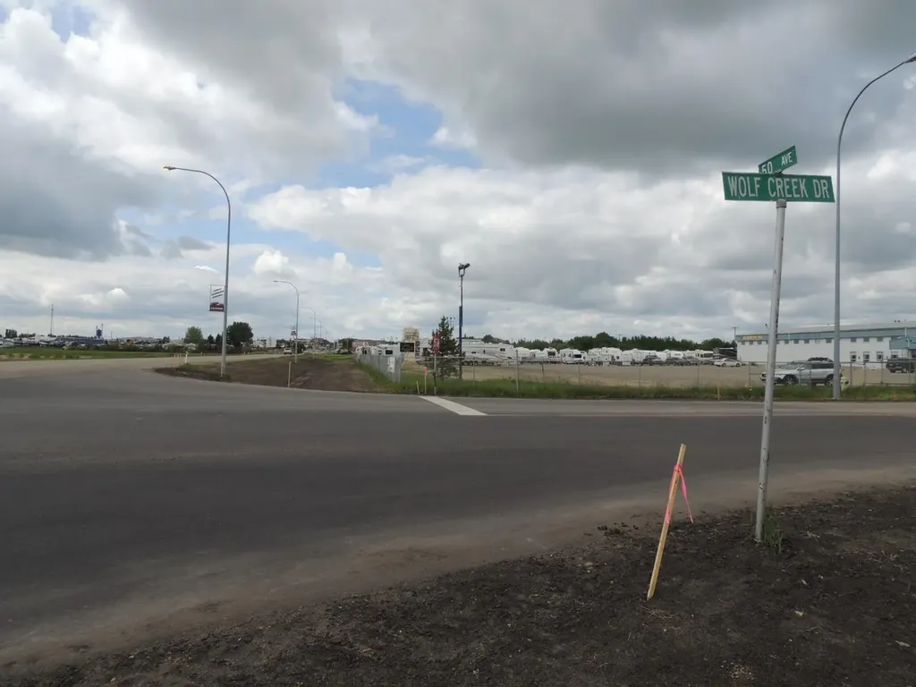 3910 Highway 12 Lacombe AB T4L 1A6