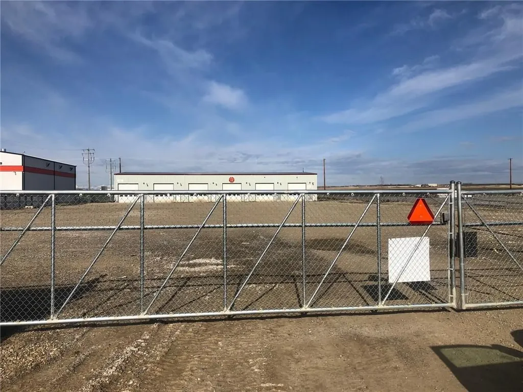 450163 82 Street E Rural Foothills County AB T0L 0A0