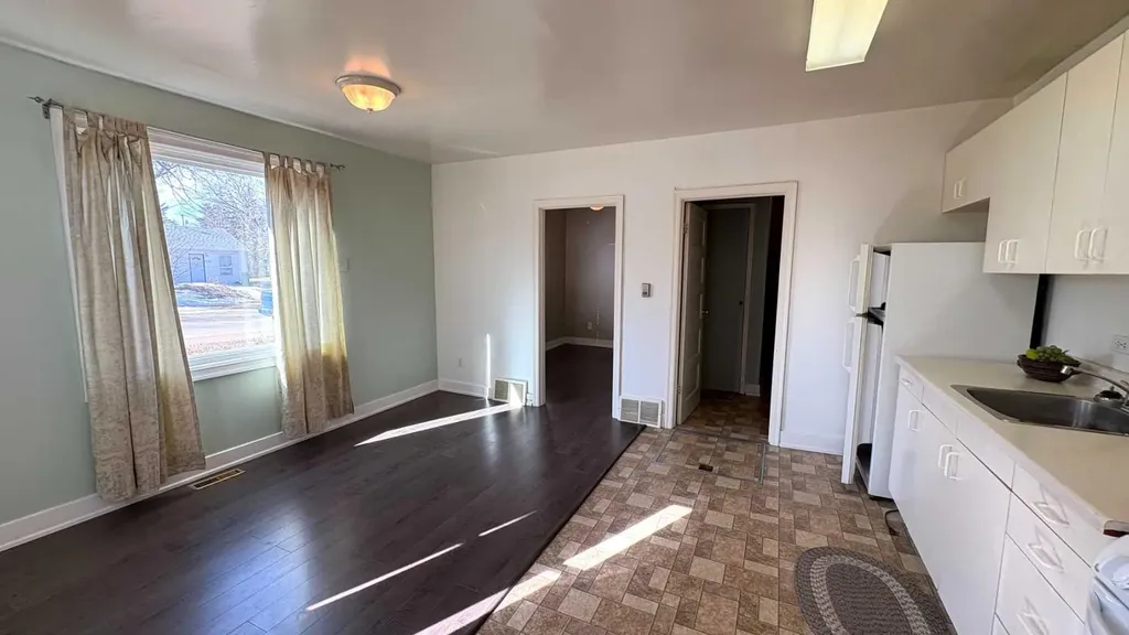 1206 6 Avenue Wainwright AB T9W 1G2