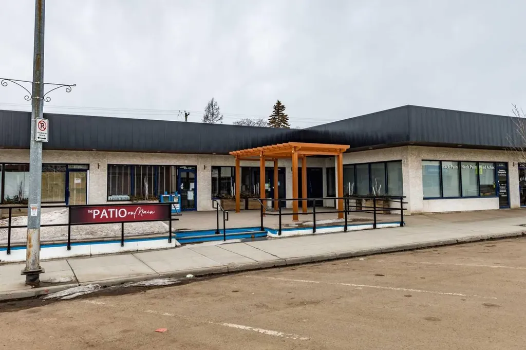 4812 50 Street Stettler AB T0C 2L0