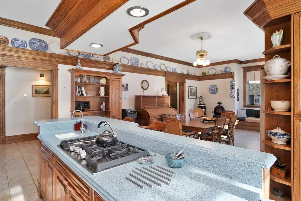 31027 Range Road 50 Rural Mountain View County AB T0M 0R0