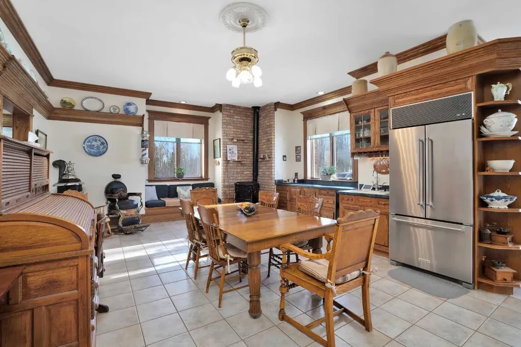 31027 Range Road 50 Rural Mountain View County AB T0M 0R0