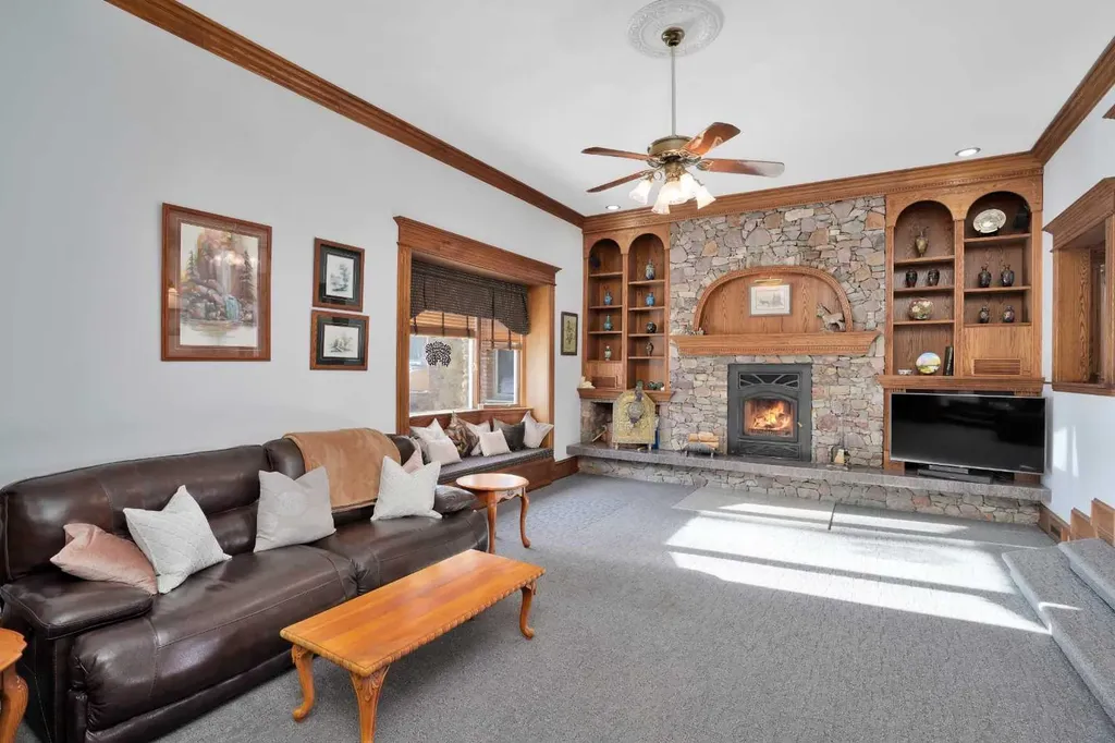31027 Range Road 50 Rural Mountain View County AB T0M 0R0