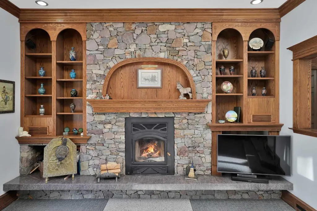 31027 Range Road 50 Rural Mountain View County AB T0M 0R0