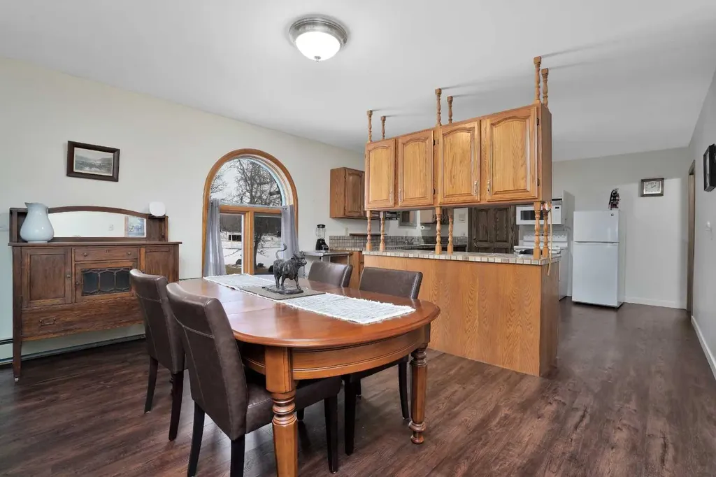 31027 Range Road 50 Rural Mountain View County AB T0M 0R0