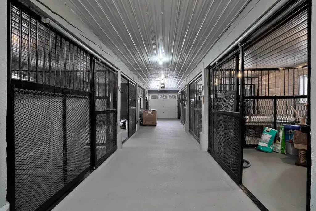 31027 Range Road 50 Rural Mountain View County AB T0M 0R0