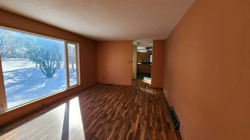 711038 Hwy 40 Street Grande Prairie AB T8W 5B6