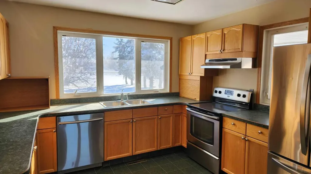 711038 Hwy 40 Street Grande Prairie AB T8W 5B6