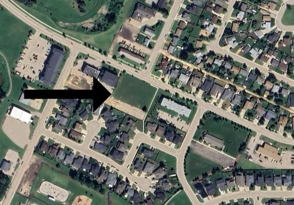 701 6 Avenue SE Slave Lake AB T0G 2A3