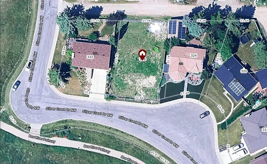 328 Silver Crest Drive NW Calgary AB T3B2Y2