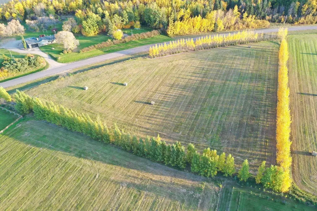 68126 Campsite Road Plamondon AB T0A 2T0