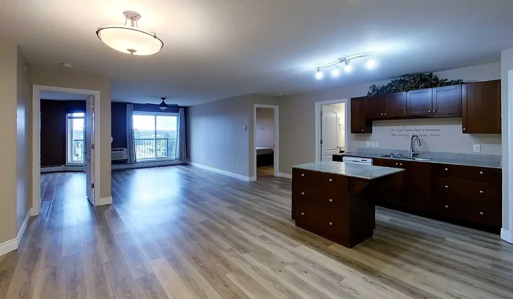 5037 7 Avenue Edson AB T7E0A8
