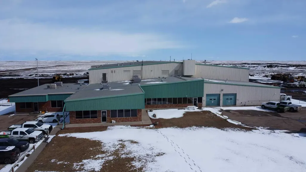 28507 Highway 36 Sunnynook AB T0J1P0
