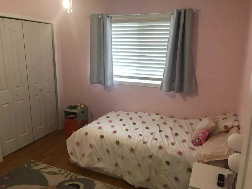 105 Parker Place Hinton AB T7V 2E5