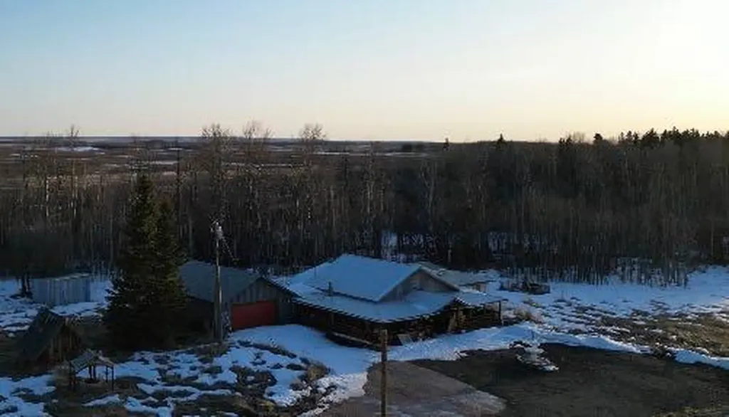 790006 Rge Road 255 Rural Birch Hills County AB T0H 1H0