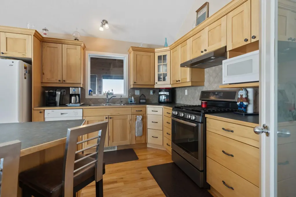 41251 Range Road 210 Rural Camrose County AB T0B 0H0