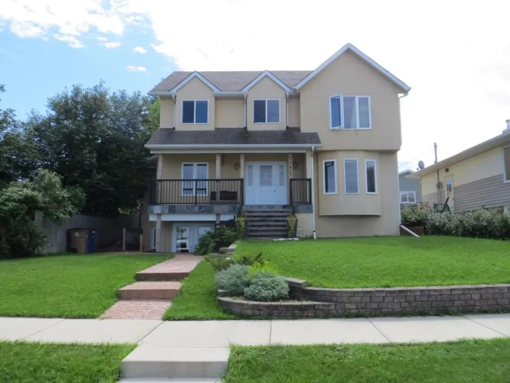 10407 Churchill Drive Lac La Biche AB T0A 2C0