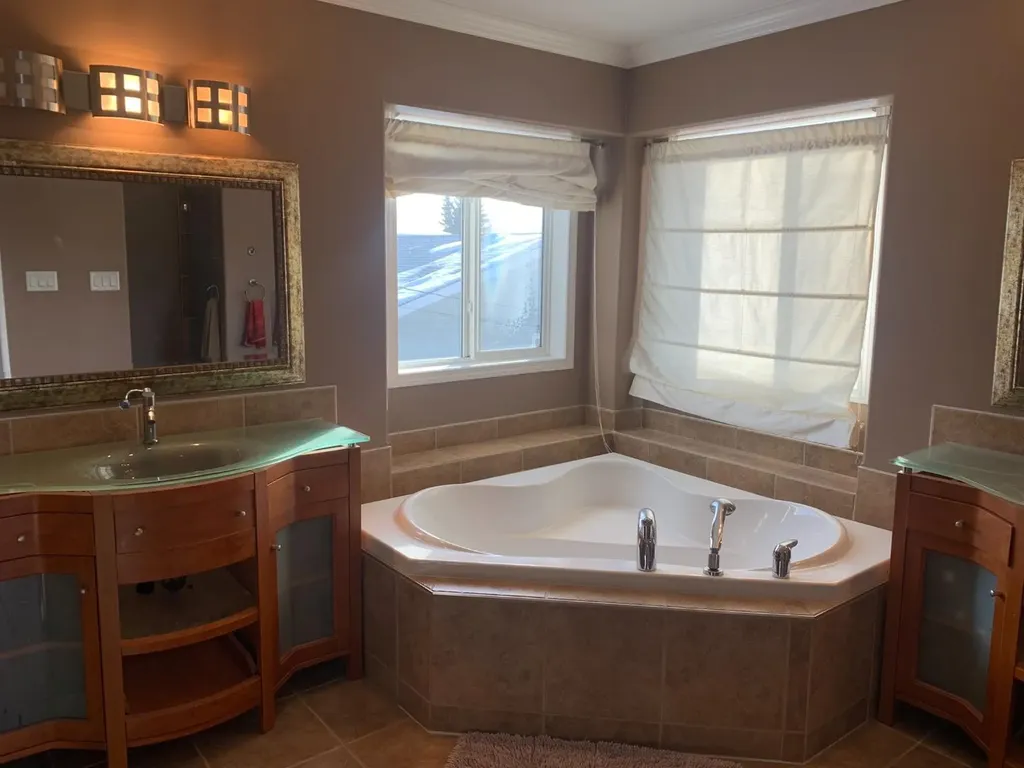 10407 Churchill Drive Lac La Biche AB T0A 2C0