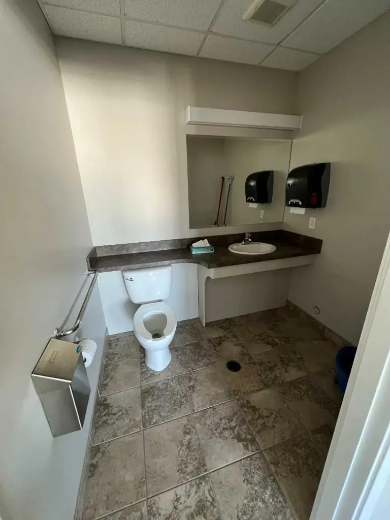 10605 West Side Drive Grande Prairie AB T8V 8E6