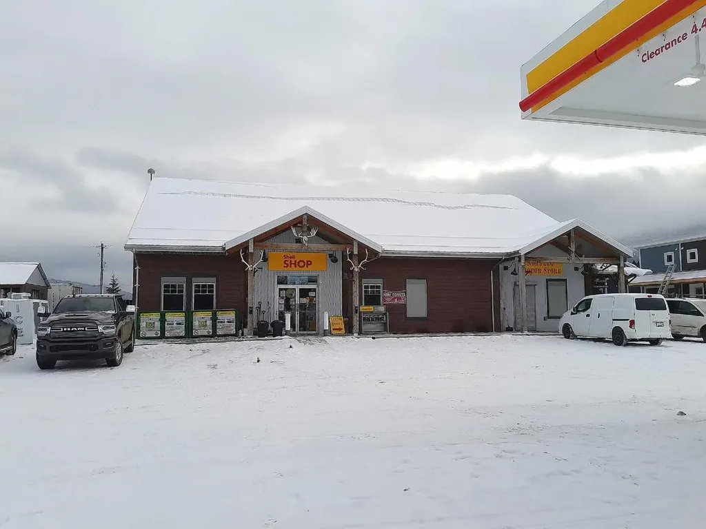 123 Shell Gas & Liquor Street Rocky Mountain House AB T4T0A5