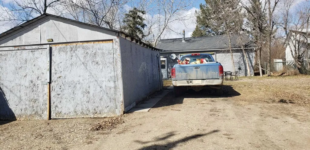 216 3 Avenue N Champion AB T0L 0R0