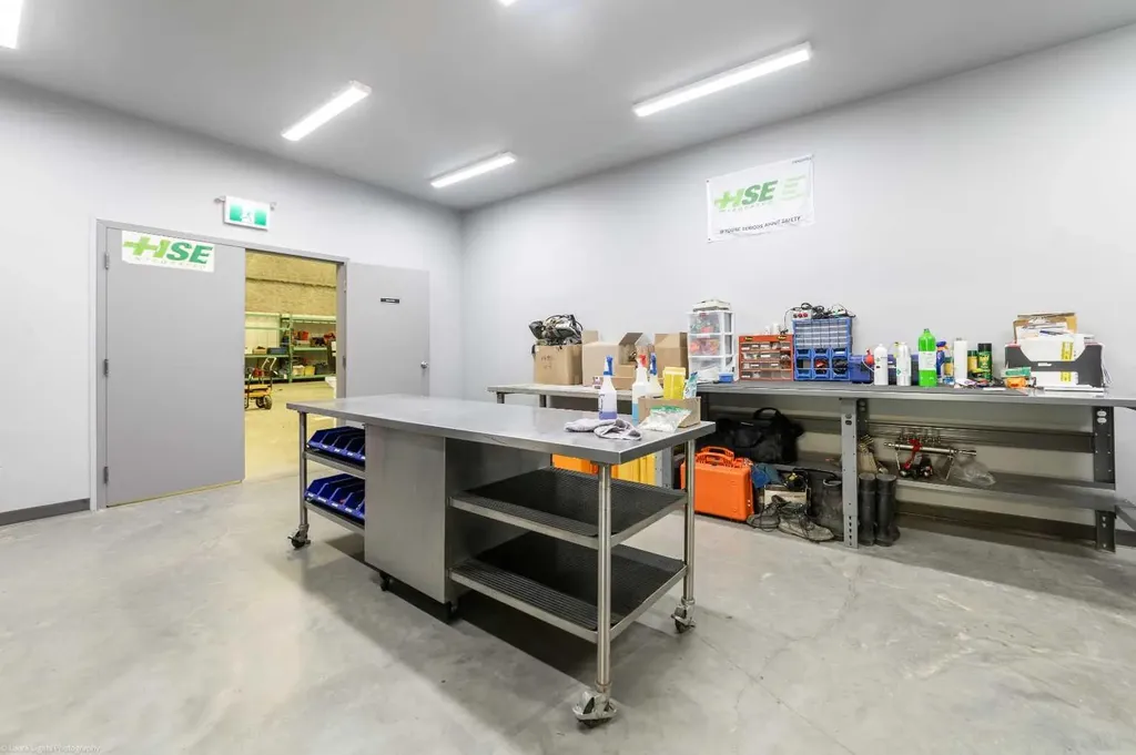 6609 63 Street Close Lloydminster AB T9V 3T6