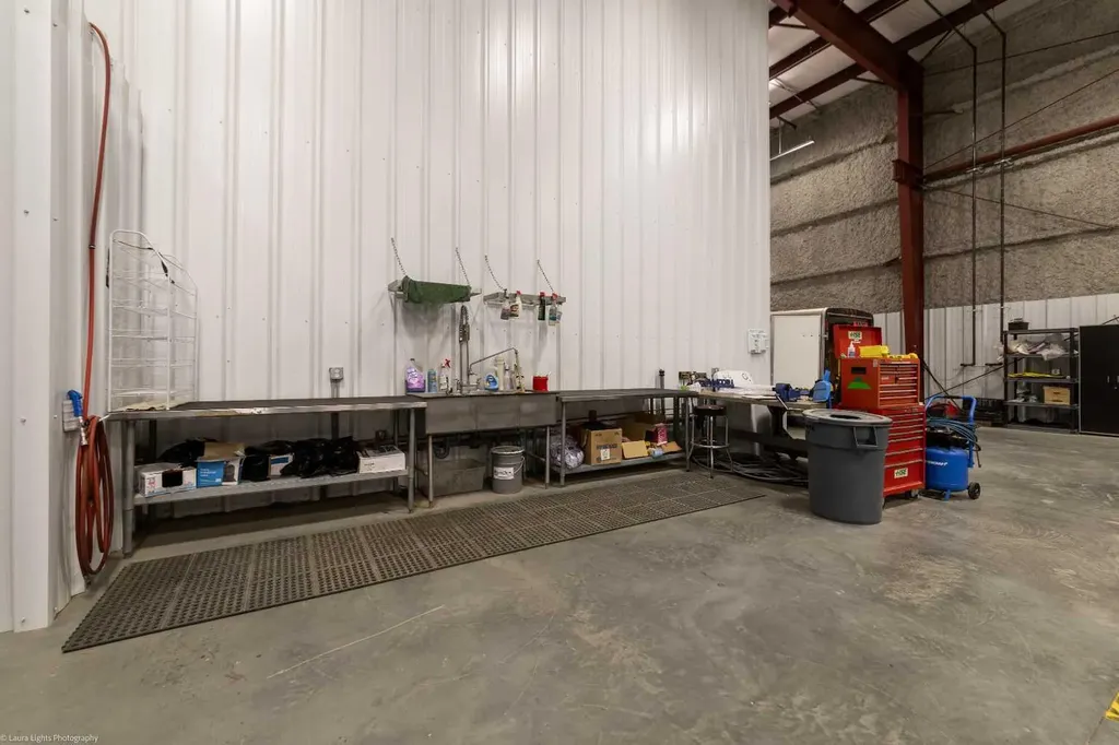 6609 63 Street Close Lloydminster AB T9V 3T6