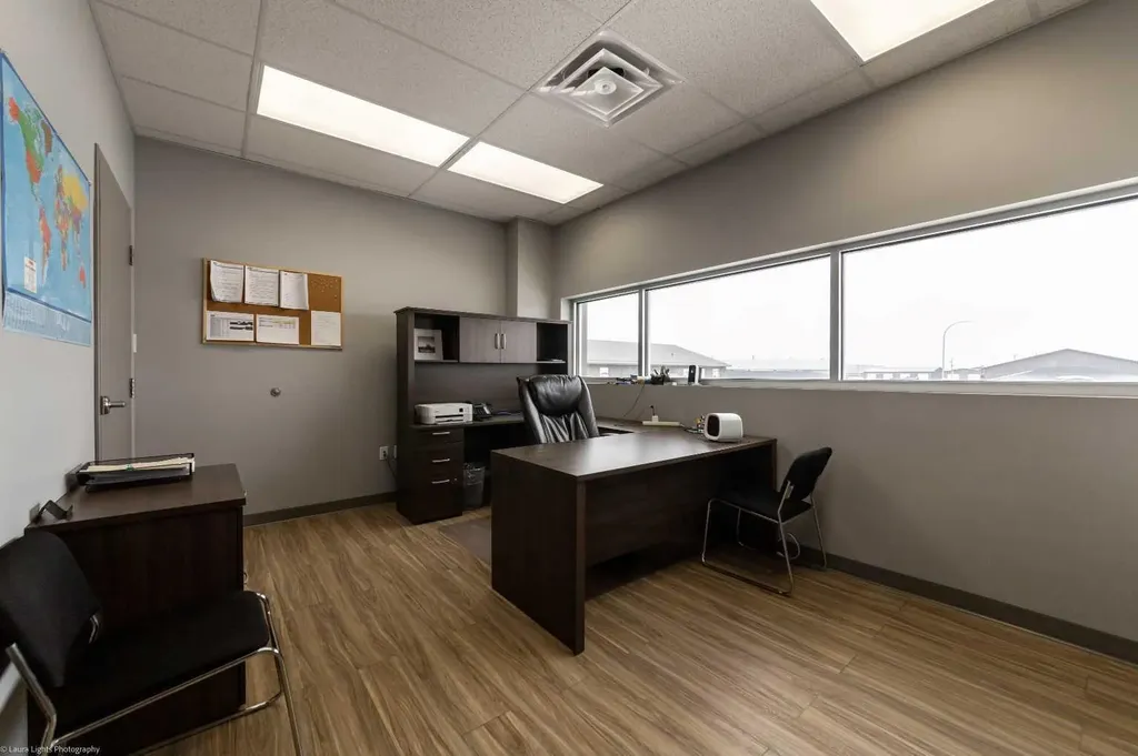 6609 63 Street Close Lloydminster AB T9V 3T6