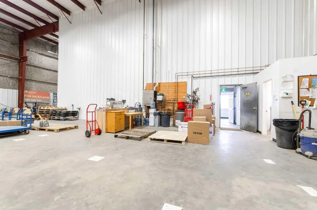 6609 63 Street Close Lloydminster AB T9V 3T6