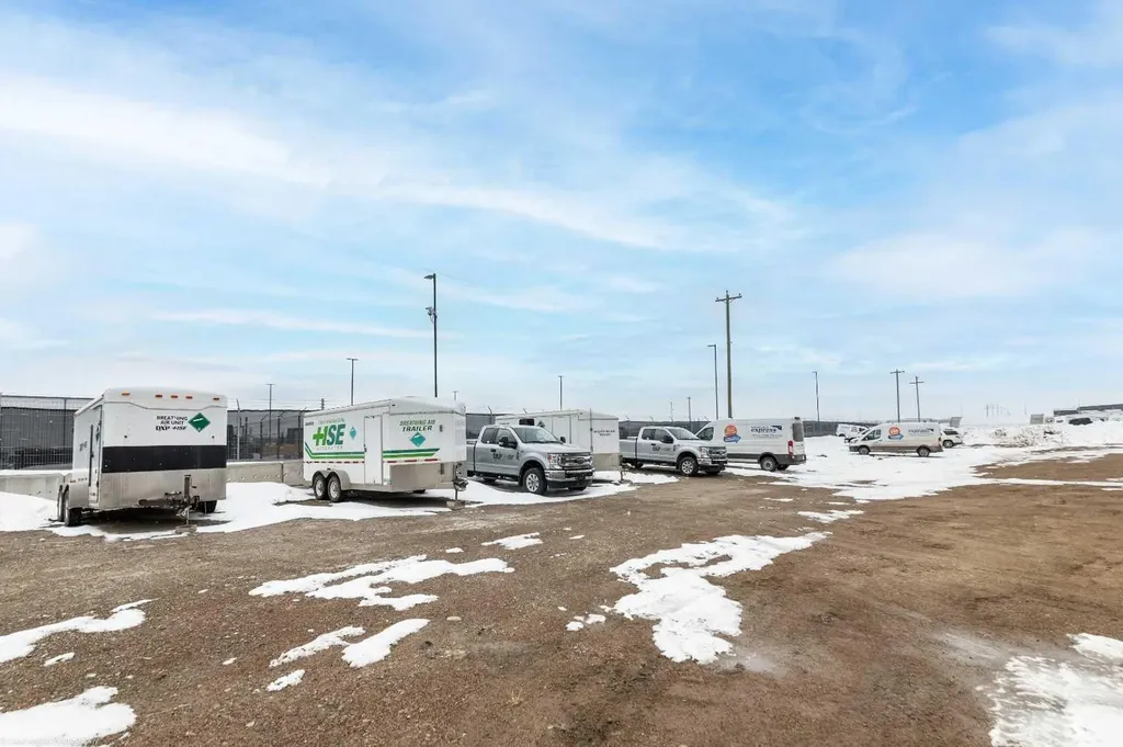 6609 63 Street Close Lloydminster AB T9V 3T6