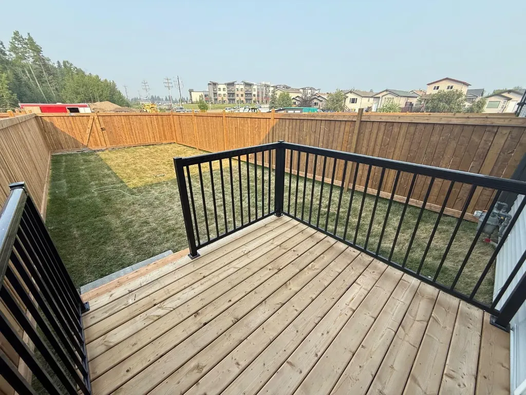 326B Boutin Avenue Hinton AB T7V0B4