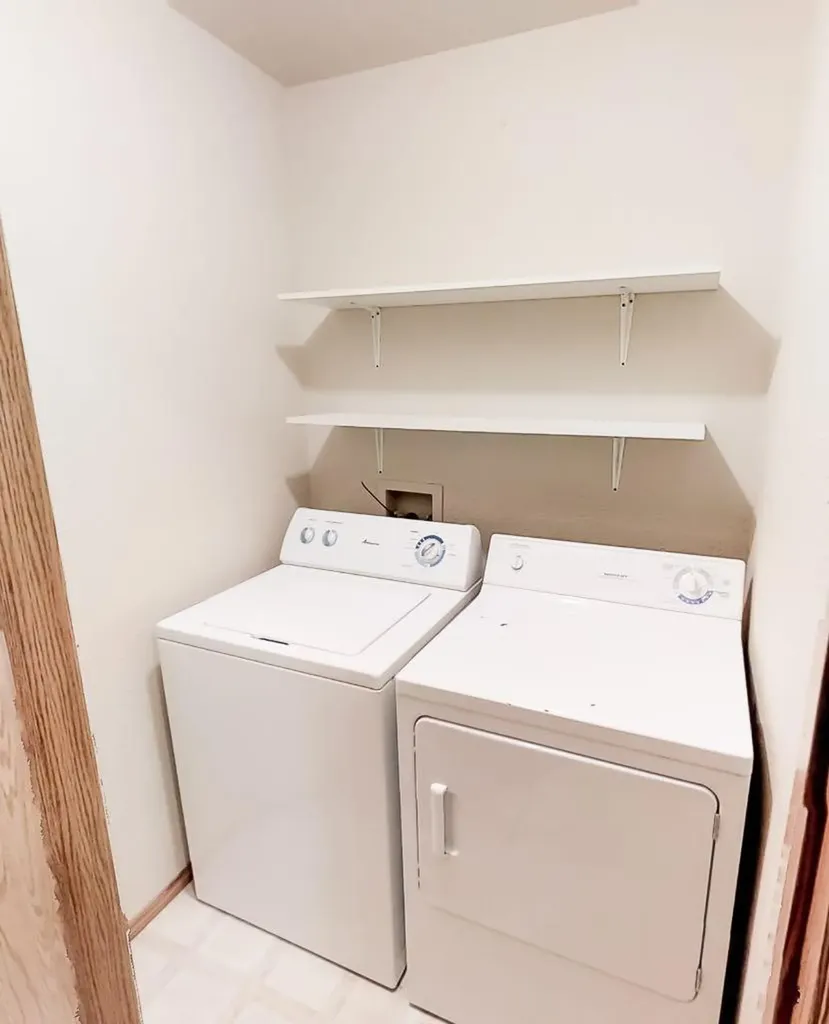 10029 105 Avenue Grande Prairie AB T8V 1H2