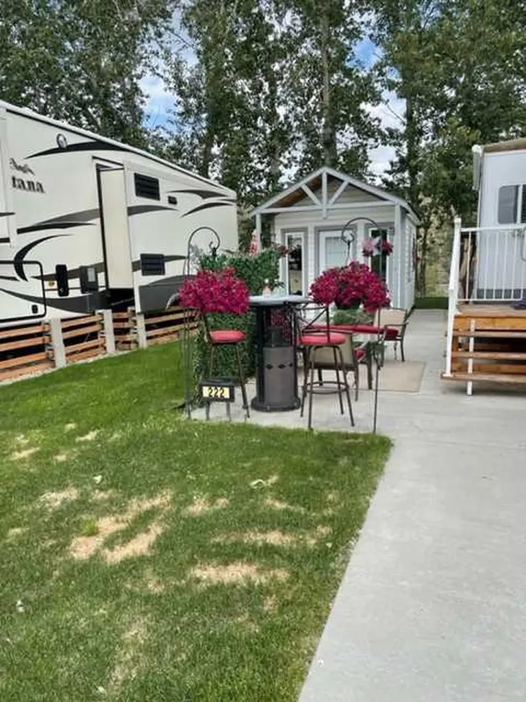 370165 79 Street E Rural Foothills County AB T0A0A0