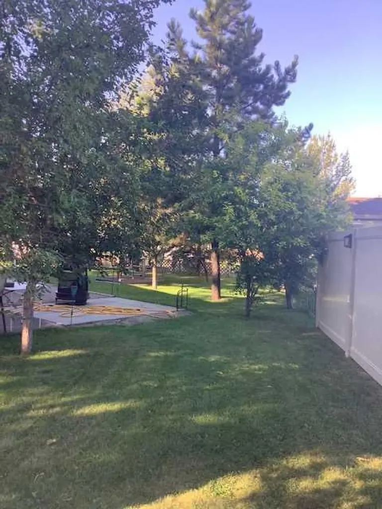 370165 79 Street E Rural Foothills County AB T0A0A0